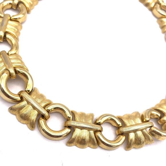 Chunky Link Brushed Textured Finish Choker Necklace Gold Tone 17 Inch - Picture 3 of 6